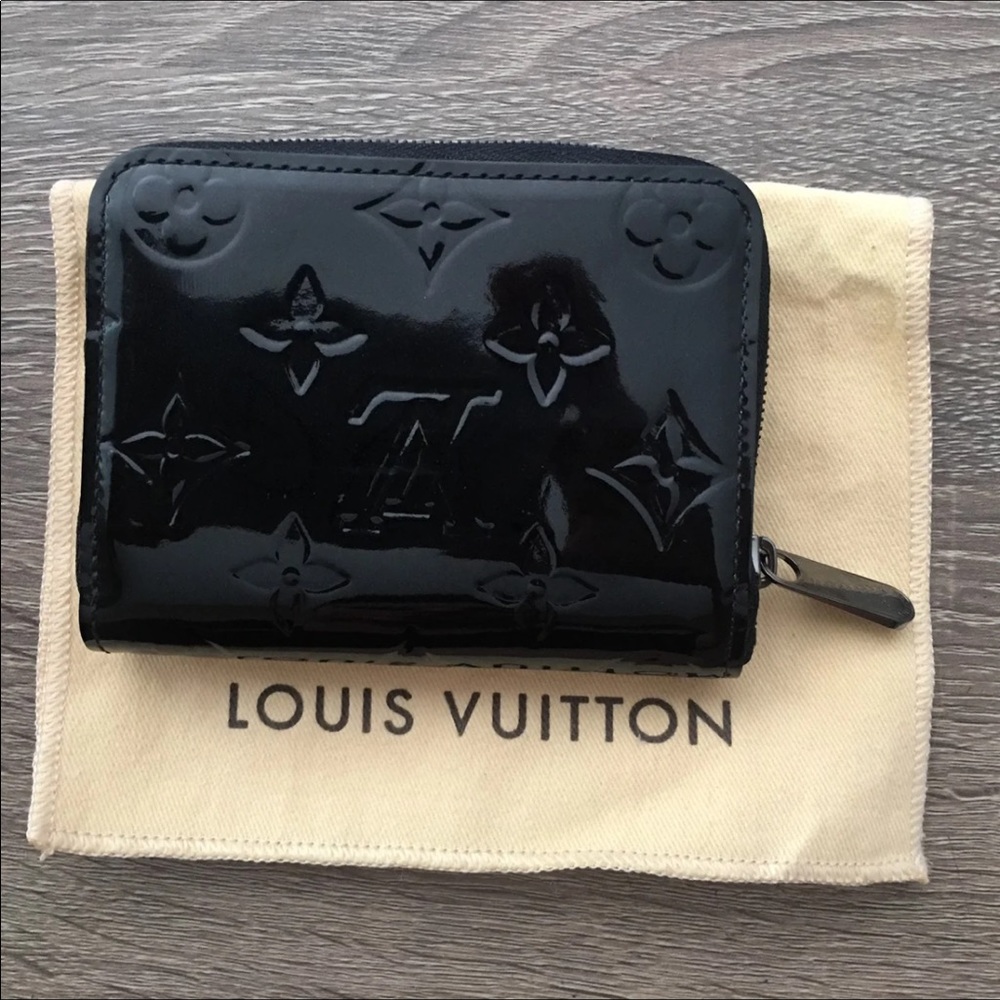 Louis Vuitton Zippy Wallet